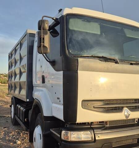 Рено Премиум, объемом двигателя 11 л и пробегом 350 тыс. км за 14999 $, фото 1 на Automoto.ua