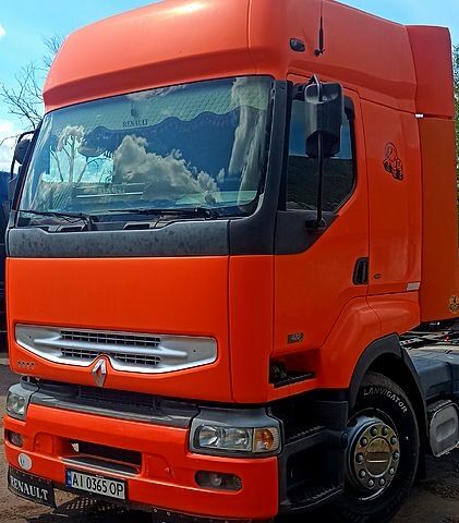 Рено Премиум, объемом двигателя 1.1 л и пробегом 108 тыс. км за 7000 $, фото 1 на Automoto.ua
