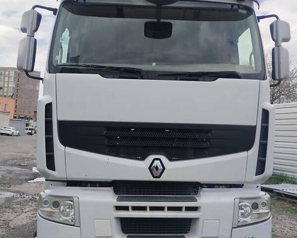 Рено Премиум, объемом двигателя 10.8 л и пробегом 973 тыс. км за 15400 $, фото 1 на Automoto.ua