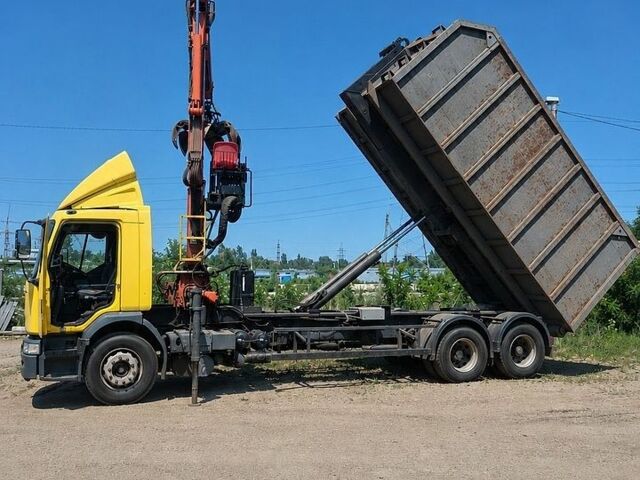 Желтый Рено Премиум, объемом двигателя 11.7 л и пробегом 100 тыс. км за 37000 $, фото 1 на Automoto.ua