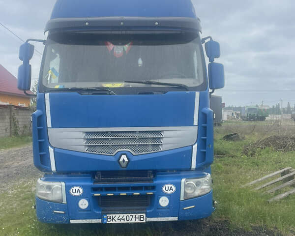 Синий Рено Премиум, объемом двигателя 10.8 л и пробегом 1000 тыс. км за 8000 $, фото 1 на Automoto.ua