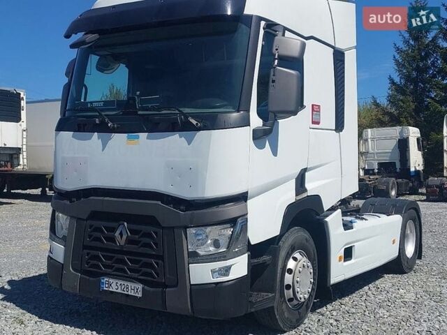 Белый Рено Range T, объемом двигателя 0 л и пробегом 862 тыс. км за 18000 $, фото 1 на Automoto.ua
