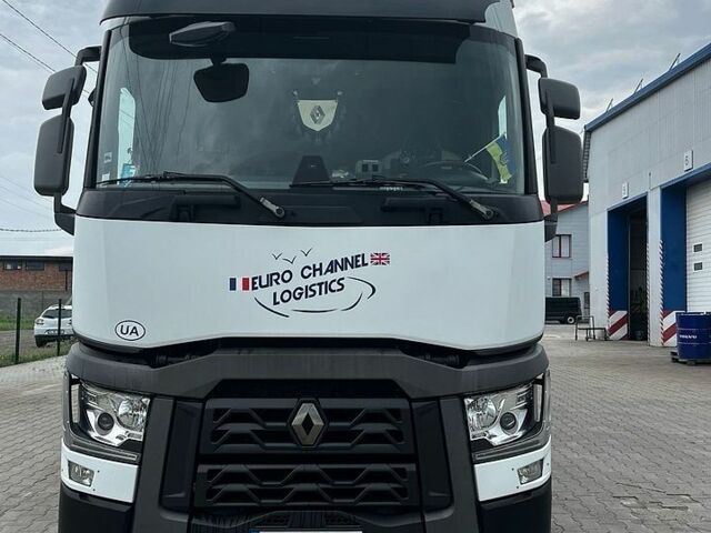 Білий Рено Range T, об'ємом двигуна 12.78 л та пробігом 870 тис. км за 32500 $, фото 1 на Automoto.ua