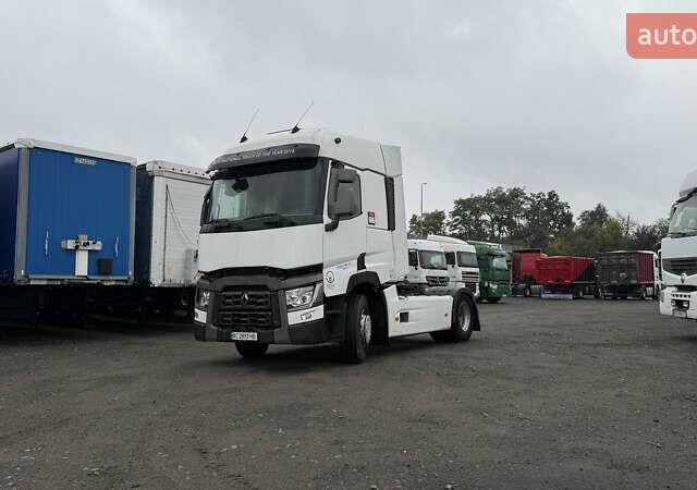 Белый Рено Range T, объемом двигателя 10.8 л и пробегом 750 тыс. км за 19999 $, фото 1 на Automoto.ua