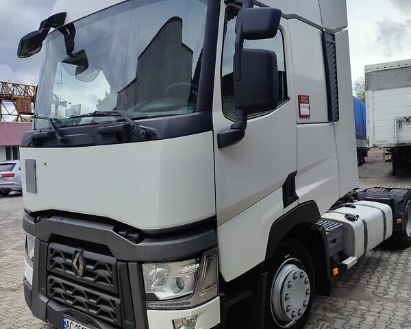 Белый Рено Range T, объемом двигателя 10.84 л и пробегом 673 тыс. км за 23000 $, фото 1 на Automoto.ua