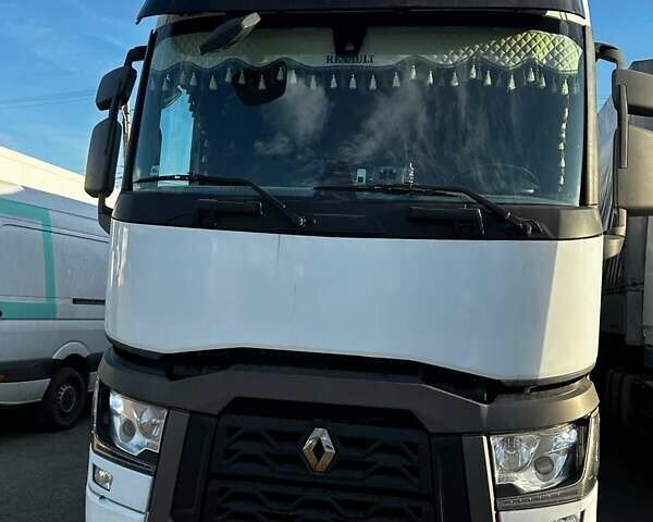 Белый Рено Range T, объемом двигателя 0 л и пробегом 725 тыс. км за 26500 $, фото 1 на Automoto.ua