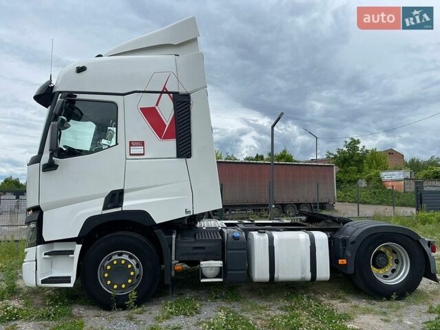 Белый Рено Range T, объемом двигателя 0 л и пробегом 718 тыс. км за 17100 $, фото 1 на Automoto.ua