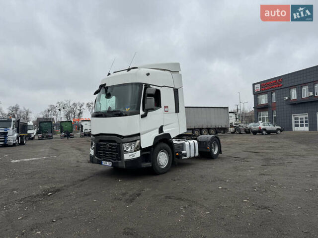 Белый Рено Range T, объемом двигателя 11 л и пробегом 800 тыс. км за 17999 $, фото 1 на Automoto.ua