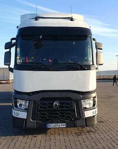 Белый Рено Range T, объемом двигателя 10.84 л и пробегом 721 тыс. км за 21700 $, фото 1 на Automoto.ua