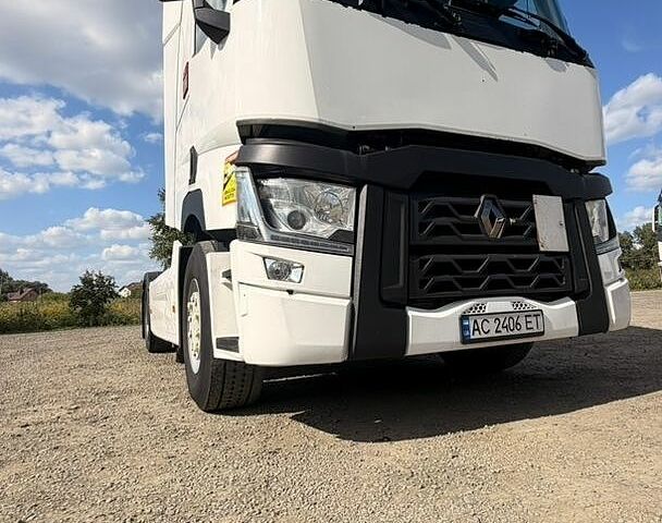 Белый Рено Range T, объемом двигателя 10.84 л и пробегом 323 тыс. км за 16500 $, фото 1 на Automoto.ua