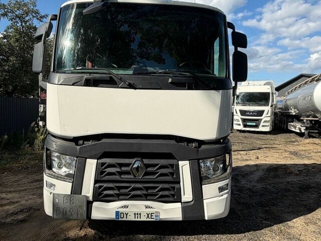 Білий Рено Range T, об'ємом двигуна 10.8 л та пробігом 683 тис. км за 22579 $, фото 1 на Automoto.ua