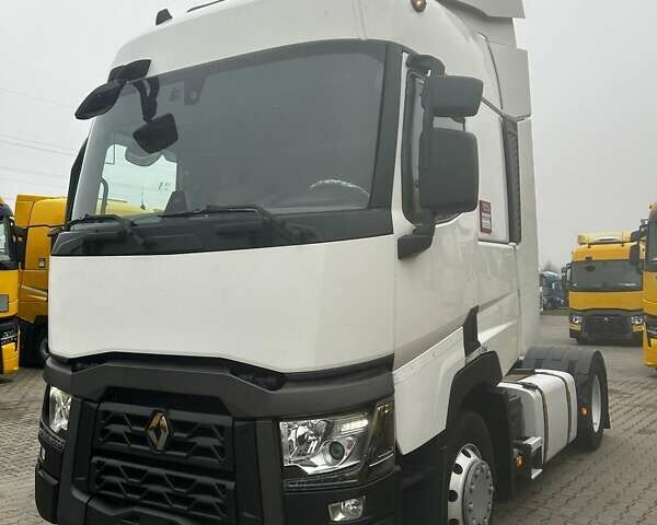 Белый Рено Range T, объемом двигателя 12.5 л и пробегом 740 тыс. км за 22500 $, фото 1 на Automoto.ua