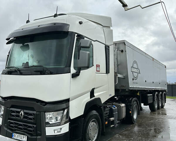 Білий Рено Range T, об'ємом двигуна 12.78 л та пробігом 852 тис. км за 29999 $, фото 1 на Automoto.ua