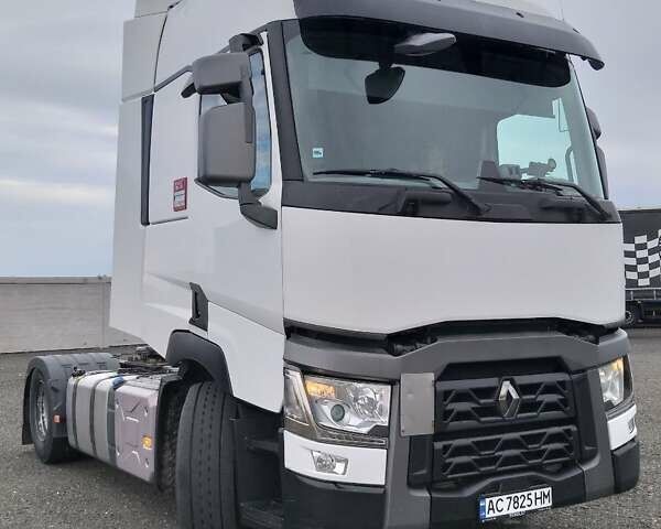 Белый Рено Range T, объемом двигателя 10.8 л и пробегом 850 тыс. км за 30500 $, фото 1 на Automoto.ua