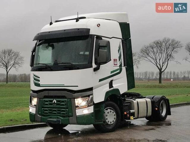 Белый Рено Range T, объемом двигателя 10.84 л и пробегом 690 тыс. км за 32000 $, фото 1 на Automoto.ua
