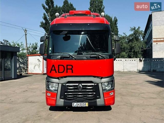 Червоний Рено Range T, об'ємом двигуна 12.8 л та пробігом 700 тис. км за 31900 $, фото 1 на Automoto.ua