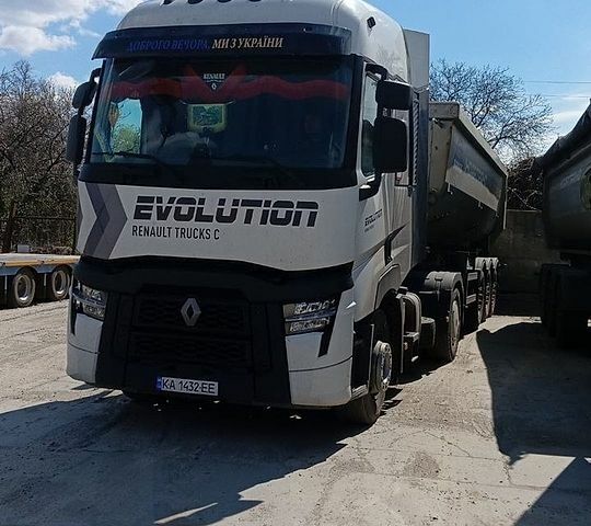 Сірий Рено Range T, об'ємом двигуна 0 л та пробігом 370 тис. км за 90000 $, фото 1 на Automoto.ua