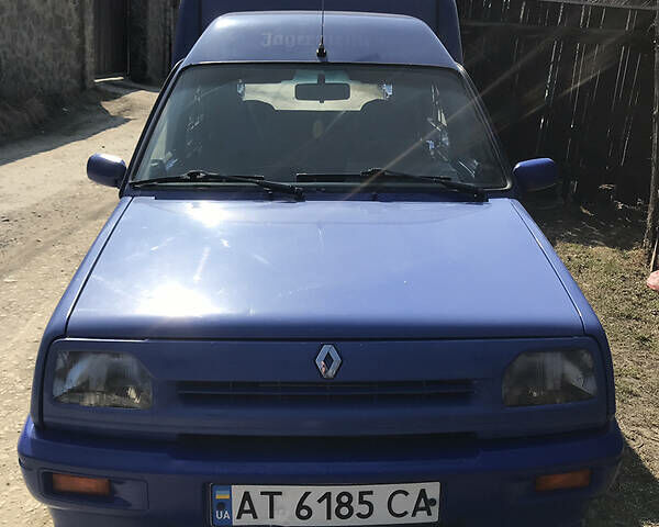 Синій Рено Рапід, об'ємом двигуна 1.4 л та пробігом 222 тис. км за 1800 $, фото 1 на Automoto.ua