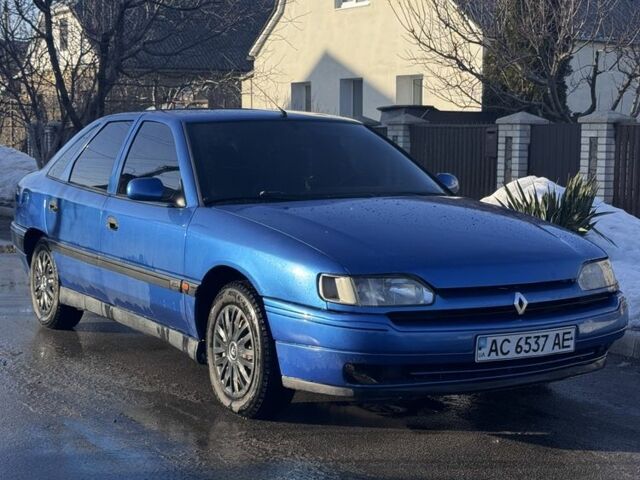 Синий Рено Сафран, объемом двигателя 3 л и пробегом 300 тыс. км за 2000 $, фото 1 на Automoto.ua