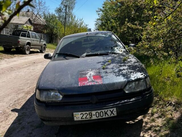 Синий Рено Сафран, объемом двигателя 2.2 л и пробегом 30 тыс. км за 914 $, фото 1 на Automoto.ua