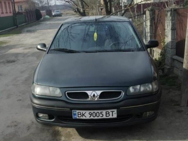 Зелений Рено Сафран, об'ємом двигуна 1.9 л та пробігом 350 тис. км за 1800 $, фото 1 на Automoto.ua