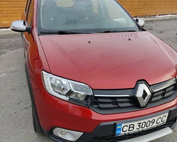 Червоний Рено Сандеро СтепВей, об'ємом двигуна 0.9 л та пробігом 28 тис. км за 10500 $, фото 1 на Automoto.ua
