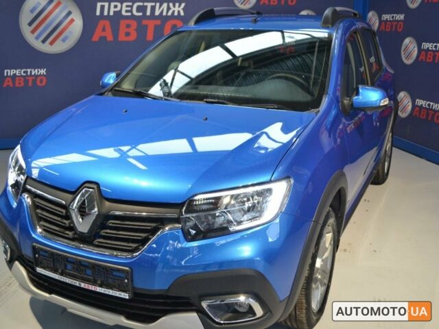 Рено сандеро белая