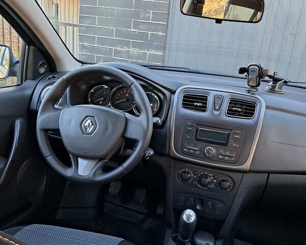 Синій Рено Сандеро СтепВей, об'ємом двигуна 1.5 л та пробігом 120 тис. км за 6550 $, фото 1 на Automoto.ua