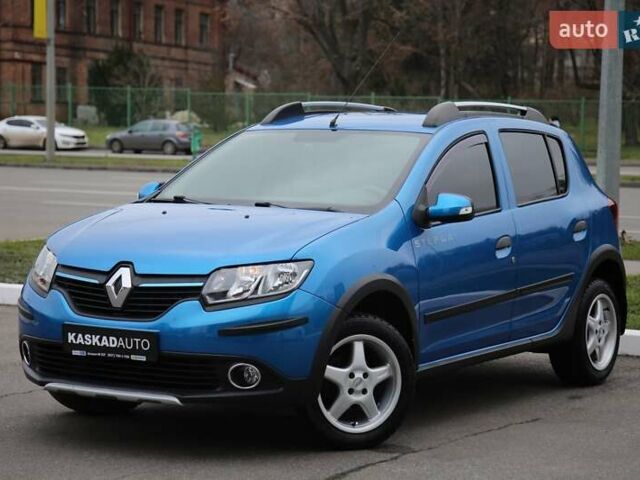 Синій Рено Сандеро СтепВей, об'ємом двигуна 1.46 л та пробігом 92 тис. км за 9800 $, фото 1 на Automoto.ua