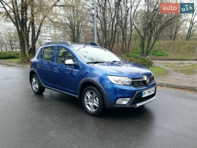 Синій Рено Сандеро СтепВей, об'ємом двигуна 1.46 л та пробігом 98 тис. км за 12000 $, фото 1 на Automoto.ua