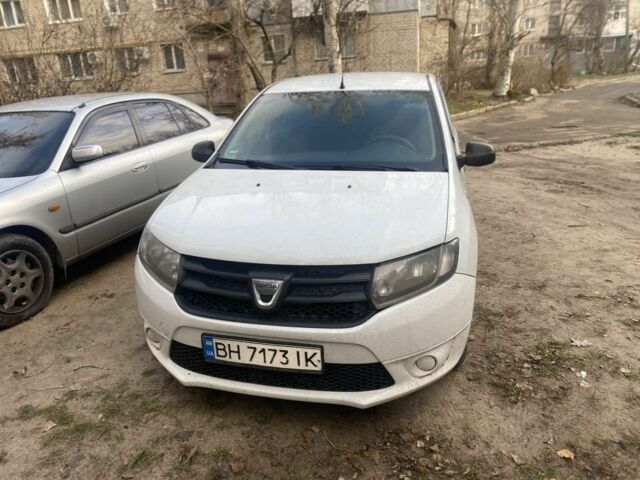 Белый Рено Сандеро, объемом двигателя 1.2 л и пробегом 157 тыс. км за 4000 $, фото 1 на Automoto.ua