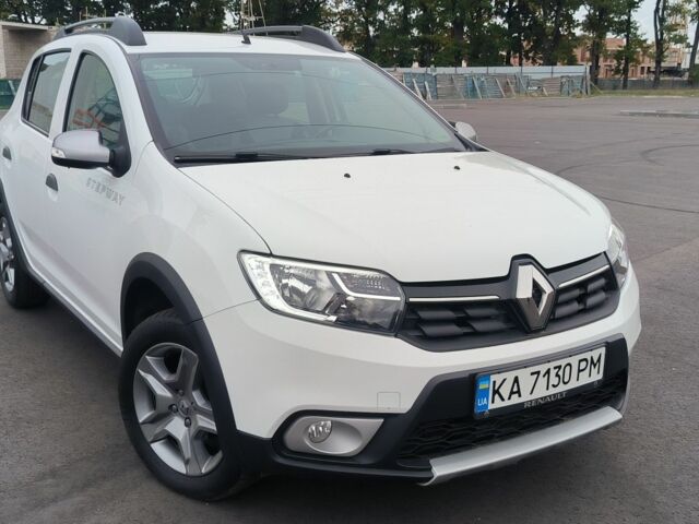 Рено Сандеро 2019 у Чернігові на Automoto.ua Білий Рено Сандеро, об'ємом двигуна 0.9 л та пробігом 76 тис. км за 10500 $, фото 1 на Automoto.ua