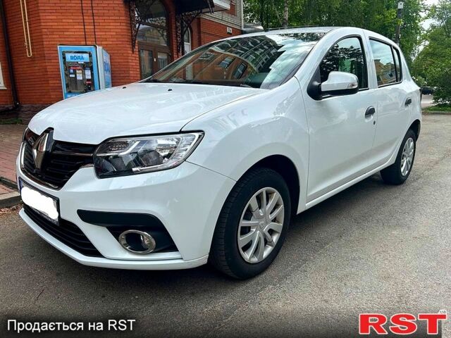 Білий Рено Сандеро, об'ємом двигуна 1 л та пробігом 38 тис. км за 9900 $, фото 1 на Automoto.ua