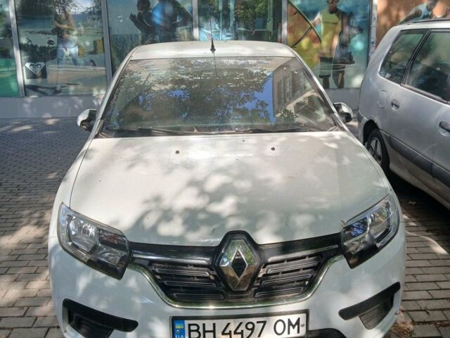 Білий Рено Сандеро, об'ємом двигуна 1 л та пробігом 13 тис. км за 8000 $, фото 1 на Automoto.ua