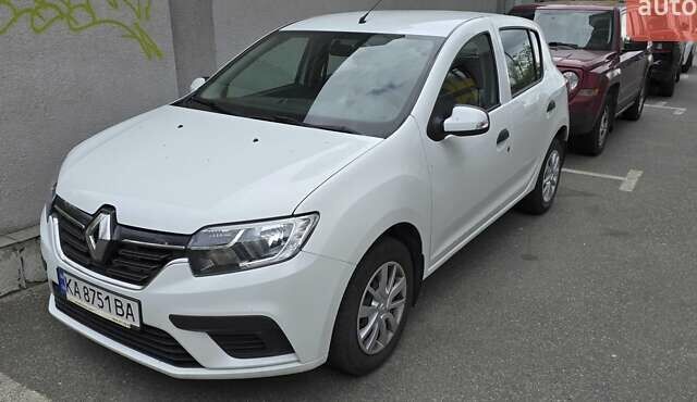 Белый Рено Сандеро, объемом двигателя 1.46 л и пробегом 161 тыс. км за 8500 $, фото 1 на Automoto.ua