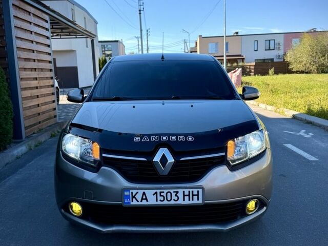 Бежевий Рено Сандеро, об'ємом двигуна 1.6 л та пробігом 298 тис. км за 5227 $, фото 1 на Automoto.ua