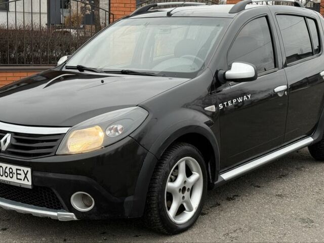 Чорний Рено Сандеро, об'ємом двигуна 1.6 л та пробігом 180 тис. км за 5300 $, фото 1 на Automoto.ua