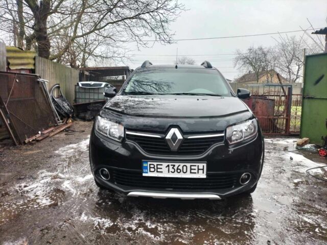 Черный Рено Сандеро, объемом двигателя 1.5 л и пробегом 108 тыс. км за 8000 $, фото 1 на Automoto.ua