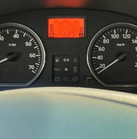 Чорний Рено Сандеро, об'ємом двигуна 1.6 л та пробігом 138 тис. км за 9200 $, фото 1 на Automoto.ua