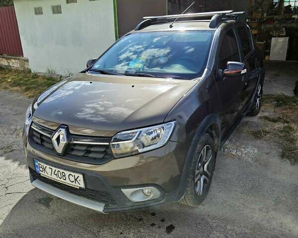 Коричневий Рено Сандеро, об'ємом двигуна 1.46 л та пробігом 65 тис. км за 13000 $, фото 1 на Automoto.ua