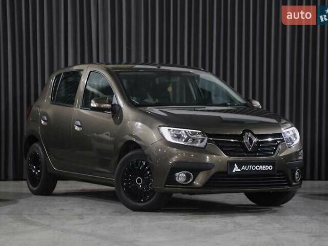 Коричневий Рено Сандеро, об'ємом двигуна 1 л та пробігом 95 тис. км за 8500 $, фото 1 на Automoto.ua