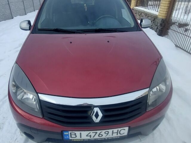 Червоний Рено Сандеро, об'ємом двигуна 1.6 л та пробігом 113 тис. км за 6500 $, фото 1 на Automoto.ua