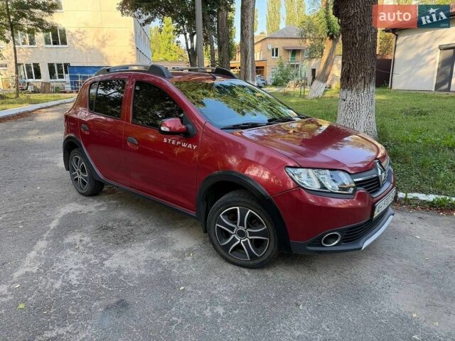 Красный Рено Сандеро, объемом двигателя 1.6 л и пробегом 167 тыс. км за 6800 $, фото 1 на Automoto.ua
