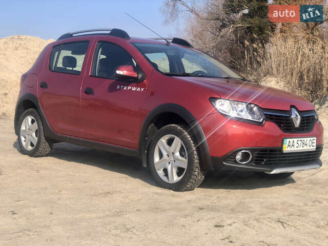 Червоний Рено Сандеро, об'ємом двигуна 1.46 л та пробігом 134 тис. км за 8200 $, фото 1 на Automoto.ua