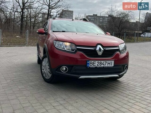 Красный Рено Сандеро, объемом двигателя 1.5 л и пробегом 86 тыс. км за 9700 $, фото 1 на Automoto.ua