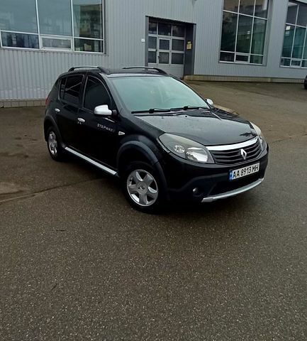 Рено Сандеро, об'ємом двигуна 1.6 л та пробігом 200 тис. км за 7200 $, фото 1 на Automoto.ua