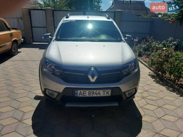 Рено Сандеро, об'ємом двигуна 1.46 л та пробігом 93 тис. км за 10000 $, фото 1 на Automoto.ua