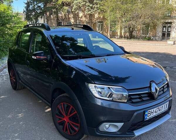 Рено Сандеро, об'ємом двигуна 0.9 л та пробігом 79 тис. км за 11500 $, фото 1 на Automoto.ua