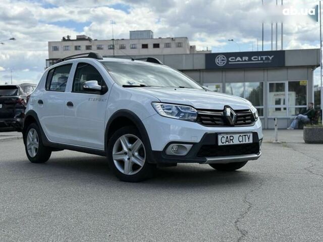 Рено Сандеро, объемом двигателя 0.9 л и пробегом 71 тыс. км за 9300 $, фото 1 на Automoto.ua