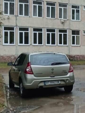 Сірий Рено Сандеро, об'ємом двигуна 1.39 л та пробігом 110 тис. км за 5300 $, фото 1 на Automoto.ua